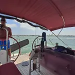 Botel Ve' Luxuryacht For Exclusive Use Near The Biennale *