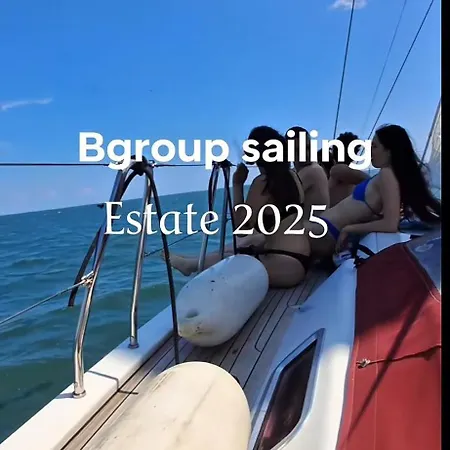 Botel Sailyachtvenice *